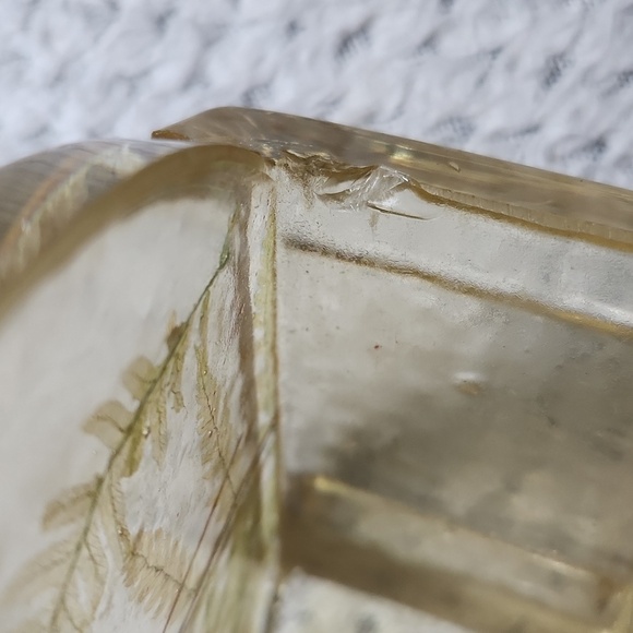 Vintage 70s Lucite Butterfly & Dried Plants Napkin Mail Paper Holder - Picture 8 of 8